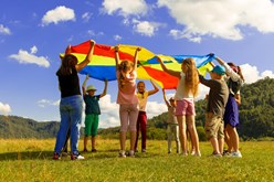 Sommeraktivitäten für Kinder aller Altersgruppen - Kinderhotel.Info