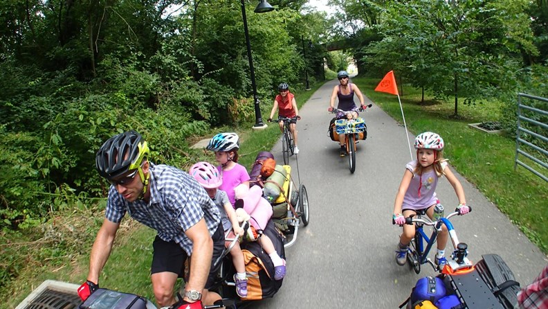 Sommeraktivität für die ganze Familie - Radtour durch Österreich - Kinderhotel.Info