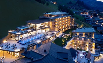 Hotel des Monats September: DAS EDELWEISS Salzburg Mountain Resort in Großarl - Kinderhotel.Info