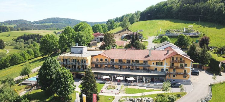 Besonders, einzigartig & voller Abenteuer … Landhaus zur Ohe im Bayerischen Wald - Kinderhotel.Info