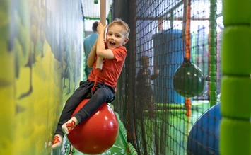 Familotel Kaiserhof: Gemeinsame Auszeit in der Tiroler Zugspitz Arena - Kinderhotel.Info