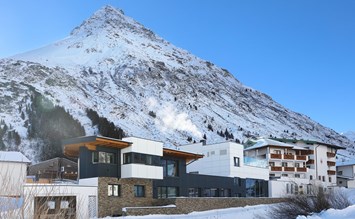 Wintermärchen für die ganze Familie in der Alpenresidenz Ballunspitze - Kinderhotel.Info