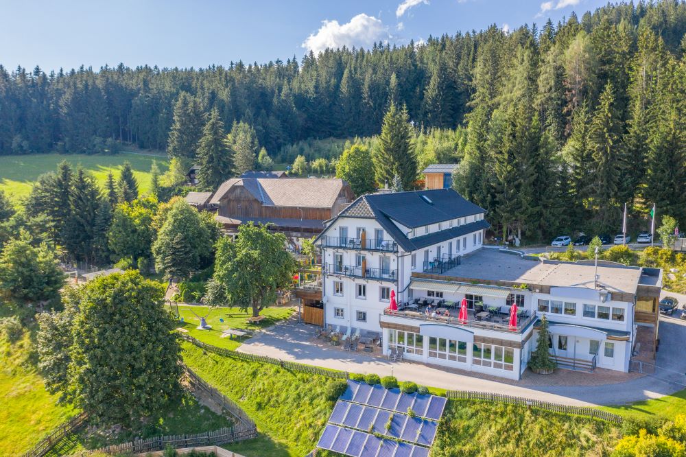 Naturnaher Sommerurlaub im Familienhotel Berger in der Steiermark - Kinderhotel.Info