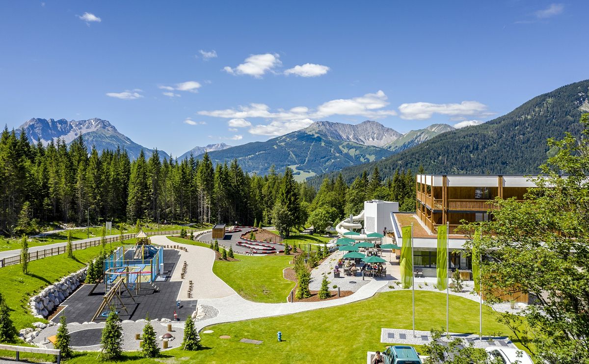Frühlingszauber für die ganze Familie im Zugspitz Resort 4*S - Kinderhotel.Info
