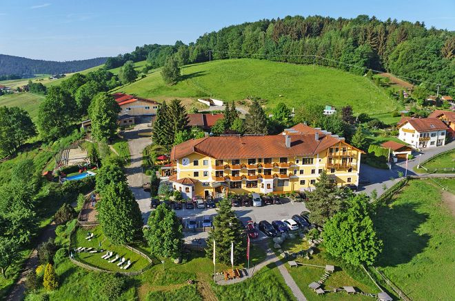 Familotel Landhaus zur Ohe: Natur pur im Bayerischen Wald - Kinderhotel.Info