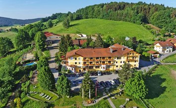 Familotel Landhaus zur Ohe: Natur pur im Bayerischen Wald - Kinderhotel.Info