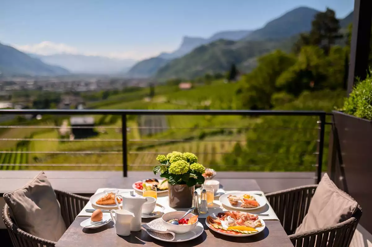Frühstück mit Aussicht im Grafenstein