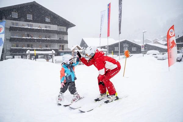 Skifahren im Familienhotel Gorfion in Liechtenstein