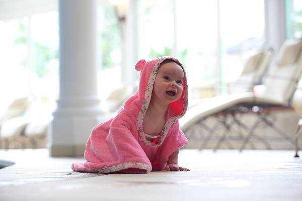 Babys im Urlaubsglück - TYROL family retreat