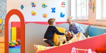Familienhotel - Kinderbetreuung in Altersgruppen - Gröbming - Centi's Kids Club - Ferienanlage Central GmbH