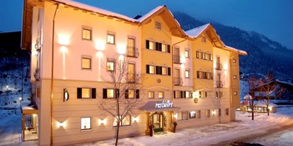 Familienhotel - Klassifizierung: 4 Sterne - PLZ 5630 (Österreich) - Haupthaus Reslwirt Winter  - Familienresort Reslwirt ****