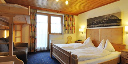 Familienhotel - Suiten mit extra Kinderzimmer - Schlitters - Kaiserhotel Kitzbühler Alpen