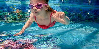 Familienhotel - Ostsee - Spa & Wellness - Pool, unter Wasser - TUI SUNEO Kinderresort Usedom
