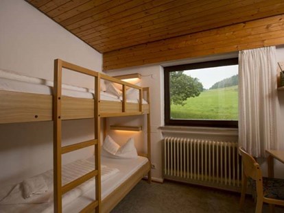Familienhotel - Sauna - Allgäu - Stockbett im Bungalow - Ferienclub Maierhöfen