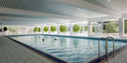 Familienhotel - Schwimmkurse im Hotel - PLZ 6870 (Österreich) - Das Sportbecken - Ferienclub Maierhöfen