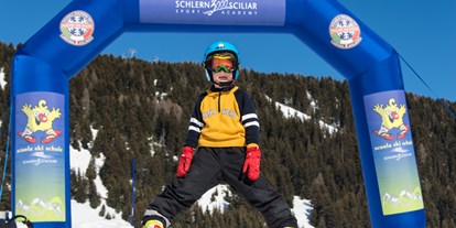 Familienhotel - Kinderbetreuung in Altersgruppen - Ehrenburg (Trentino-Südtirol) - Skifahren Seiser Alm - Hotel Bad Ratzes