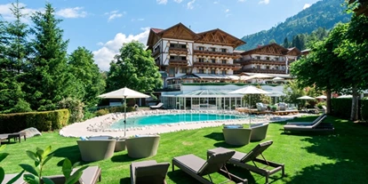 Familienhotel - Pools: Innenpool - Österreich - Hotel Oberforsthof