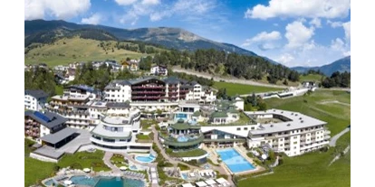 Familienhotel - Pools: Infinity Pool - Hochkrumbach - Wellness-Residenz Schalber