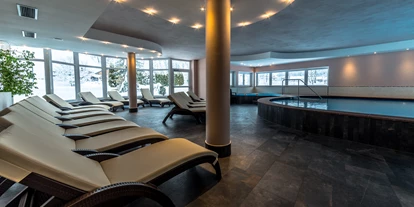 Familienhotel - Sauna - Medraz - HALLENSCHWIMMBAD - Hotel Alpin***s