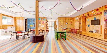 Familienhotel - Kinderbecken - Kinderclub - TUI MAGIC LIFE Africana