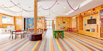 Familienhotel - Einzelzimmer mit Kinderbett - Kinderclub - TUI MAGIC LIFE Africana