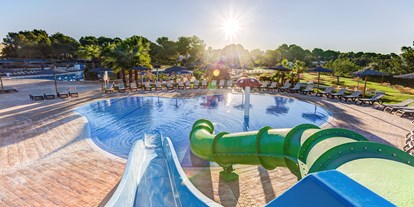 Familienhotel - Wasserrutsche - Spanien - Pool mit Rutschen - TUI MAGIC LIFE Cala Pada