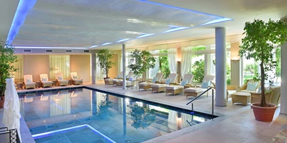 Familienhotel - Pools: Außenpool beheizt - Dimaro - Hallenbad - Hotel Giardino Marling