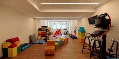 Familienhotel - Babysitterservice - PLZ 5700 (Österreich) - Der beliebteste Raum im Haus - unser Spielzimmer - Familienhotel Salzburger Hof