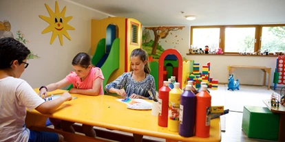 Familienhotel - Suiten mit extra Kinderzimmer - Schlitters - Hotel DER BÄR