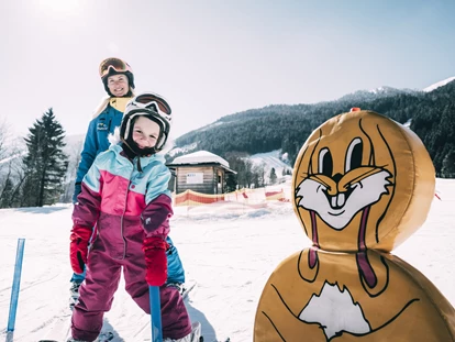 Familienhotel - Hunde: erlaubt - Schladming - Skispaß auf der Riesneralm - Das Original Kinderhotel Stegerhof in der Steiermark