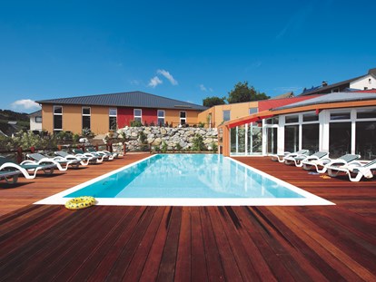 Familienhotel - Schwimmkurse im Hotel - Quelle: http://www.sonnenpark.de - Familotel Sonnenpark