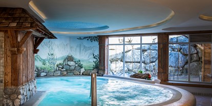 Familienhotel - Pools: Außenpool nicht beheizt - Gumping (Sankt Martin bei Lofer) - Saunadorf mit Whirlpool - Hotel Seehof