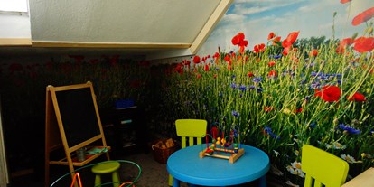 Familienhotel - Suiten mit extra Kinderzimmer - Mecklenburgische Schweiz - Kinderspielecke - Familienhotel am Tierpark