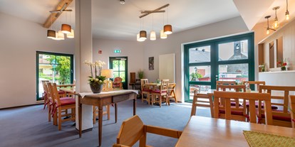 Familienhotel - Suiten mit extra Kinderzimmer - Restaurant Stuben - Familotel Ottonenhof - Die Ferienhofanlage im Sauerland