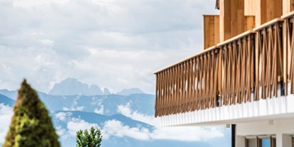 Familienhotel - Skikurs direkt beim Hotel - Vals (Vals) - Aussicht - Family Home Alpenhof
