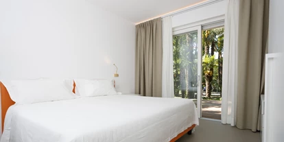 Familienhotel - Umgebungsschwerpunkt: See - Fai della Paganella - Zimmer mit Doppelbett - Du Lac et Du Parc Grand Resort
