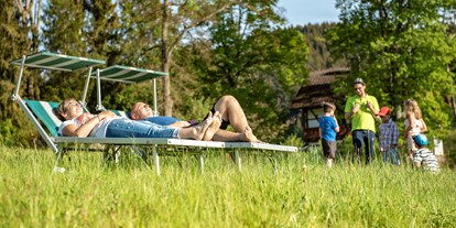 Familienhotel - Garten - Franken - Relaxwiese - Zeit genießen
 - Mein Krug