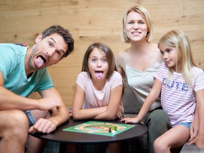 Familienhotel - Spielplatz - Zeit mit der Familie - Familotel Schreinerhof