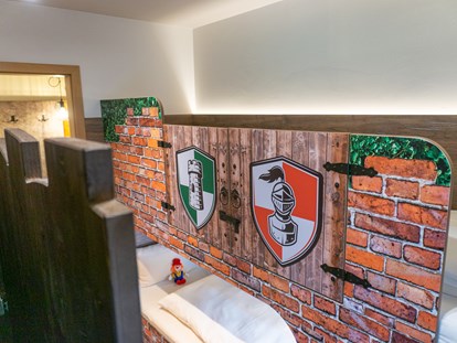 Familienhotel - Sauna - Deutschland - Kinderzimmer "Ritterburg" in der Familienveste - Familotel Landhaus zur Ohe