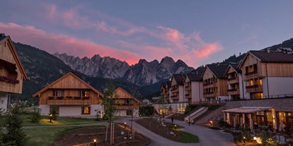Familienhotel - Skikurs direkt beim Hotel - Dachsteinkönig - Familux Resort 