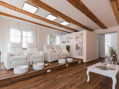 Familienhotel - Verpflegung: Halbpension - Region Bodensee - unsere Fusslounge, alles für die Füsse - Bodensee-Resort Storchen Spa & Wellness