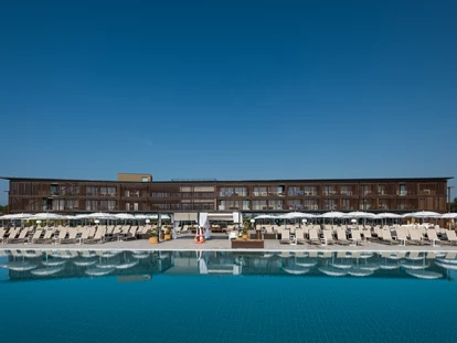 Familienhotel - Pools: Außenpool beheizt - Lignano Sabbiadoro - Lino delle Fate Eco Village Resort