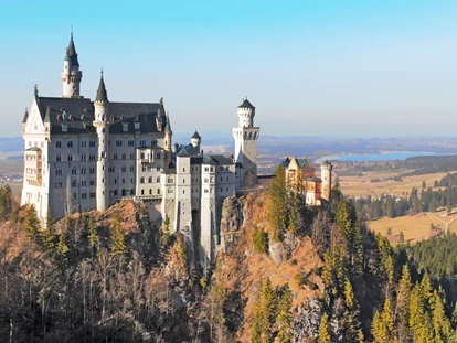 Familienhotel - ausschließlich Familien im Hotel - Hochkrumbach - Schloss Neuschwanstein - Familotel Bavaria Pfronten