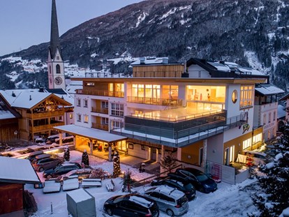 Familienhotel - ausschließlich Familien im Hotel - Tiroler Oberland - Kinderhotel Stefan im Winter - Kinderhotel STEFAN****