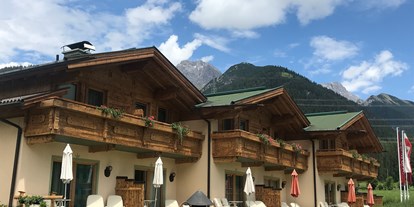 Familienhotel - Skikurs direkt beim Hotel - Ehrwald - Chalets - Kinderhotel Lärchenhof