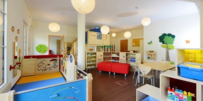 Familienhotel - Suiten mit extra Kinderzimmer - Unser toller Happy-Club - Familienhotel Oberkarteis