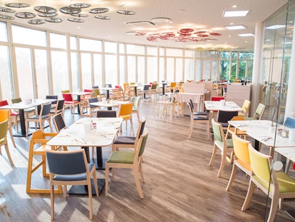 Familienhotel - WLAN - Ungarn - Halbpensionrestaurant - Kolping Hotel Spa & Family Resort