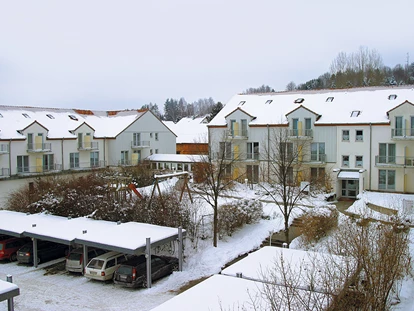 Familienhotel - Pools: Innenpool - Waldmünchen - Außenansicht - sonnenhotel BAYERISCHER HOF