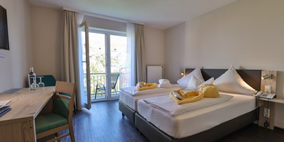 Familienhotel - Suiten mit extra Kinderzimmer - PLZ 94379 (Deutschland) - sonnenhotel BAYERISCHER HOF