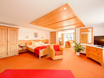 Familienhotel - Pools: Innenpool - Röthenbach (Allgäu) - Wohnbeispiel - Viktoria Hotels, Fewos, Chalets & SPA